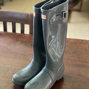 HUNTER GRAY TALL BOOTS